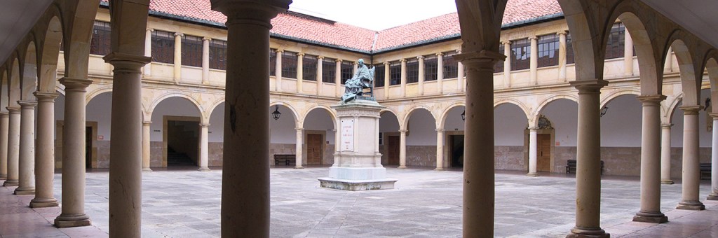 Universidad de Oviedo Claustro